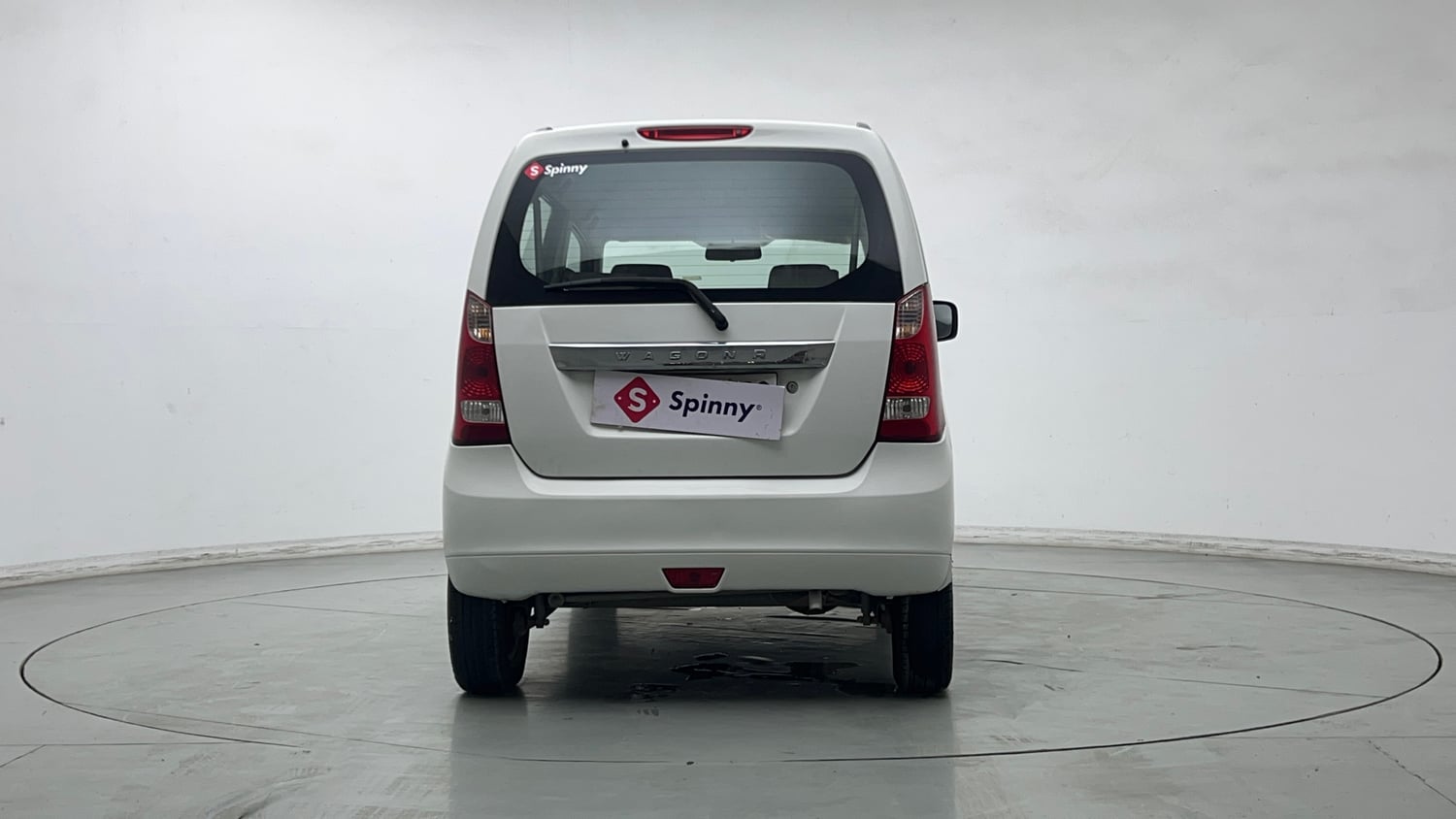Used 2015 Maruti Suzuki Wagon R VXI Petrol Manual exterior BACK VIEW