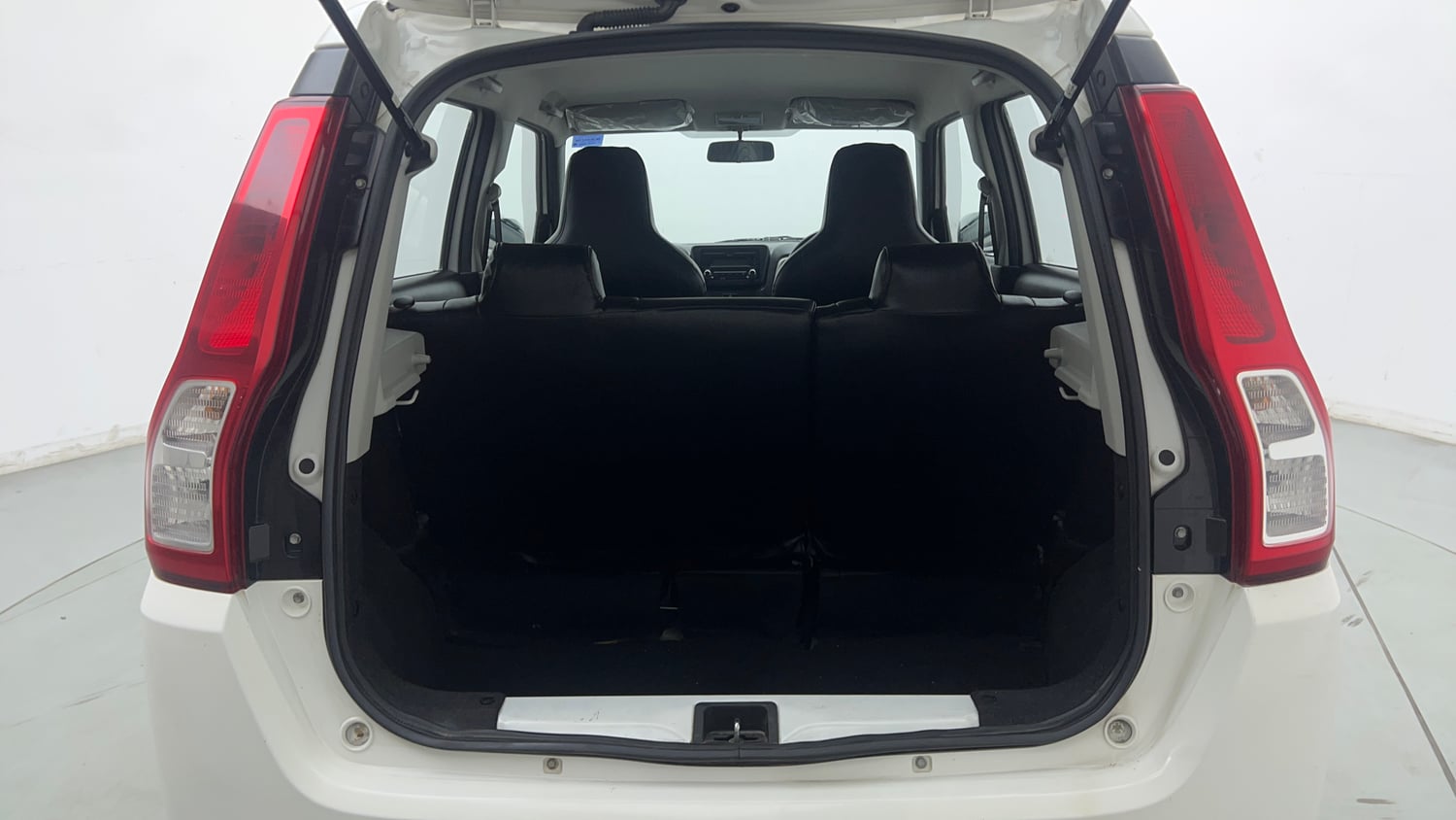 Used 2020 Maruti Suzuki Wagon R 1.0 VXi 1.0 AMT Petrol Automatic interior DICKY INSIDE VIEW