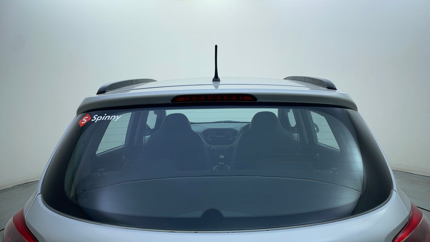 Used 2015 Hyundai Grand i10 Sportz 1.2 Kappa VTVT Petrol Manual exterior BACK WINDSHIELD VIEW