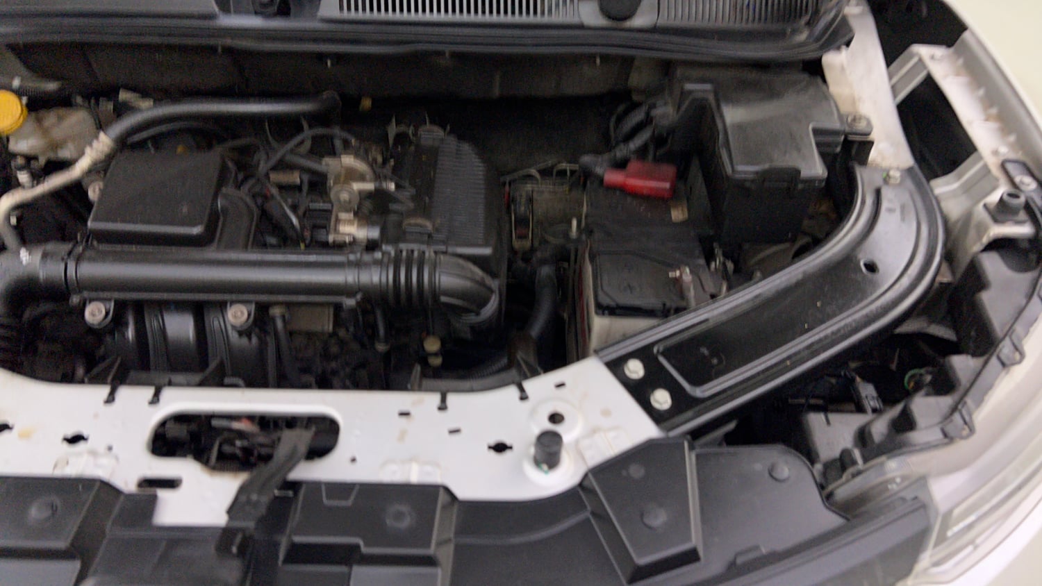 Used 2023 Renault Kiger RXZ MT Petrol Manual engine ENGINE LEFT SIDE VIEW