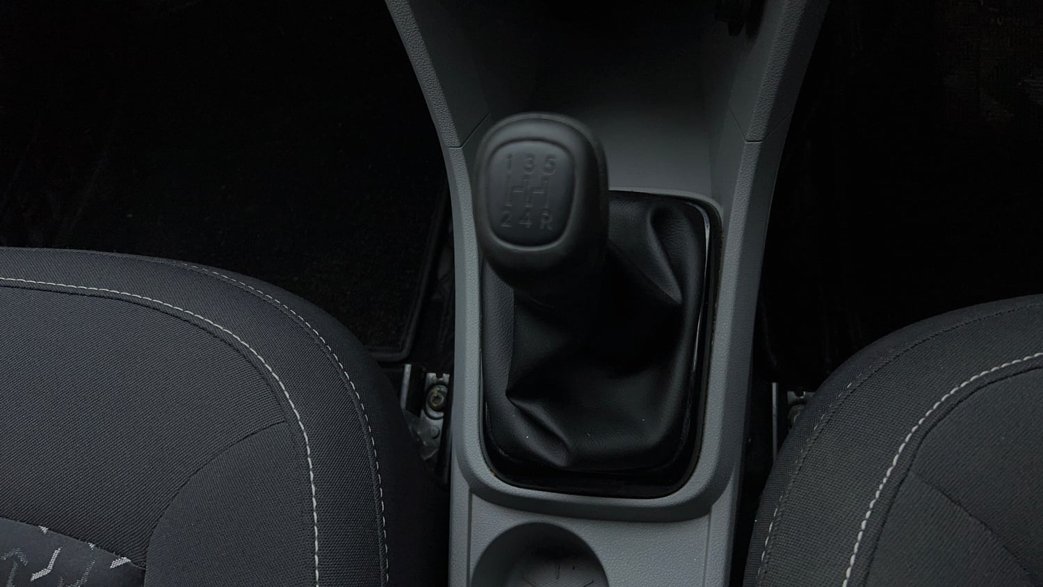 Used 2025 Tata Tiago XE Petrol Manual interior GEAR  KNOB VIEW