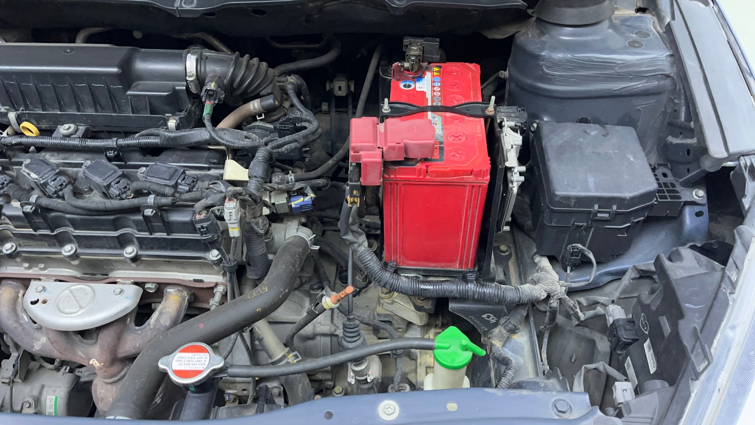Used 2018 Maruti Suzuki Ciaz Zeta Hybrid 1.5 AT Petrol Automatic engine ENGINE LEFT SIDE VIEW