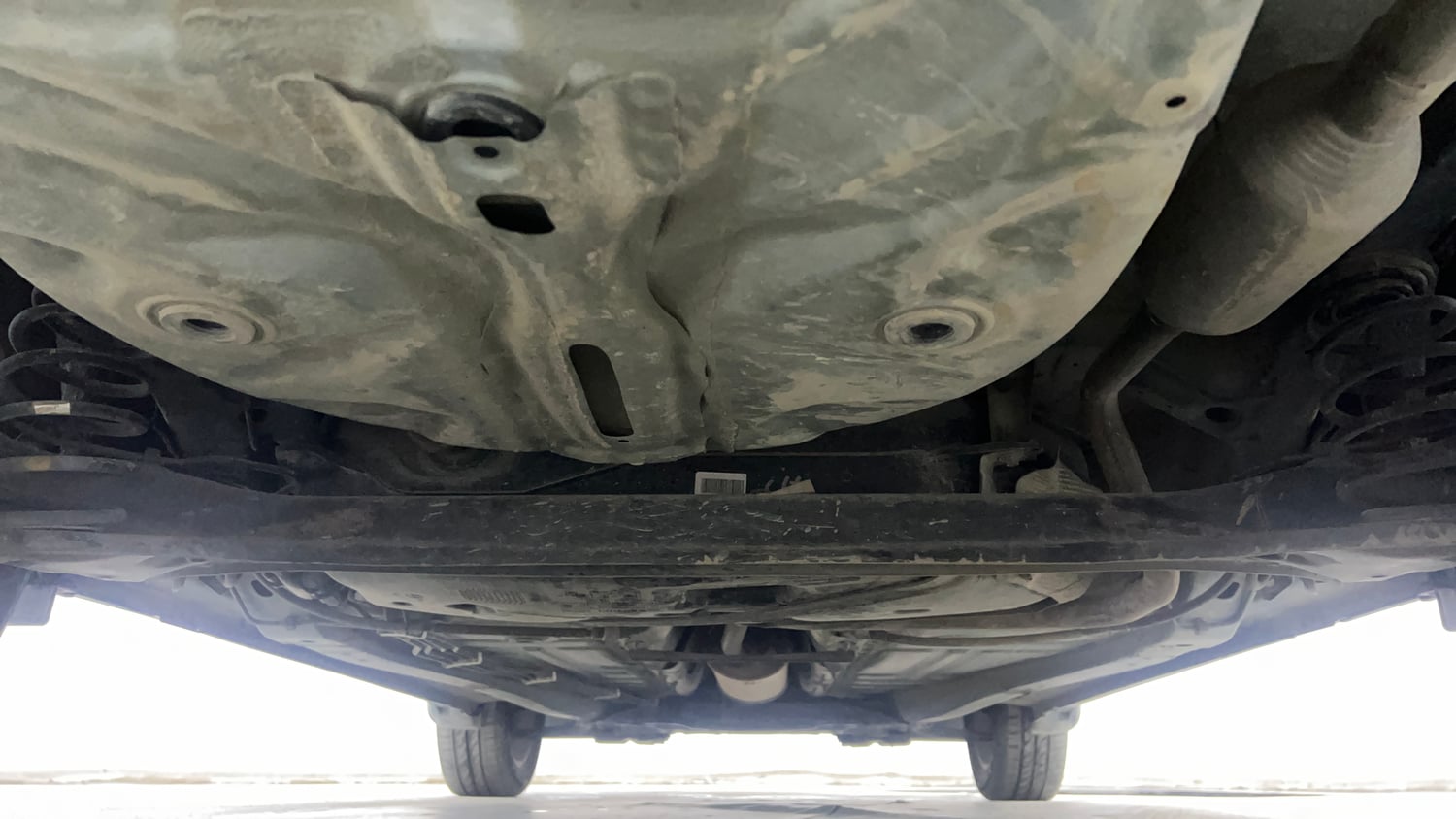 Used 2017 Maruti Suzuki Baleno Zeta 1.2 Petrol Manual extra REAR UNDERBODY VIEW (TAKEN FROM REAR)