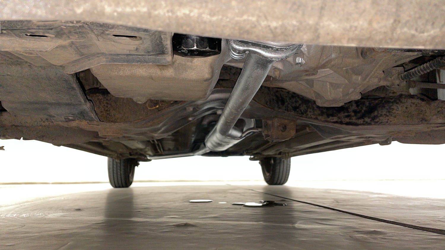 Used 2017 Maruti Suzuki Celerio ZXi Petrol Manual extra FRONT LEFT UNDERBODY VIEW
