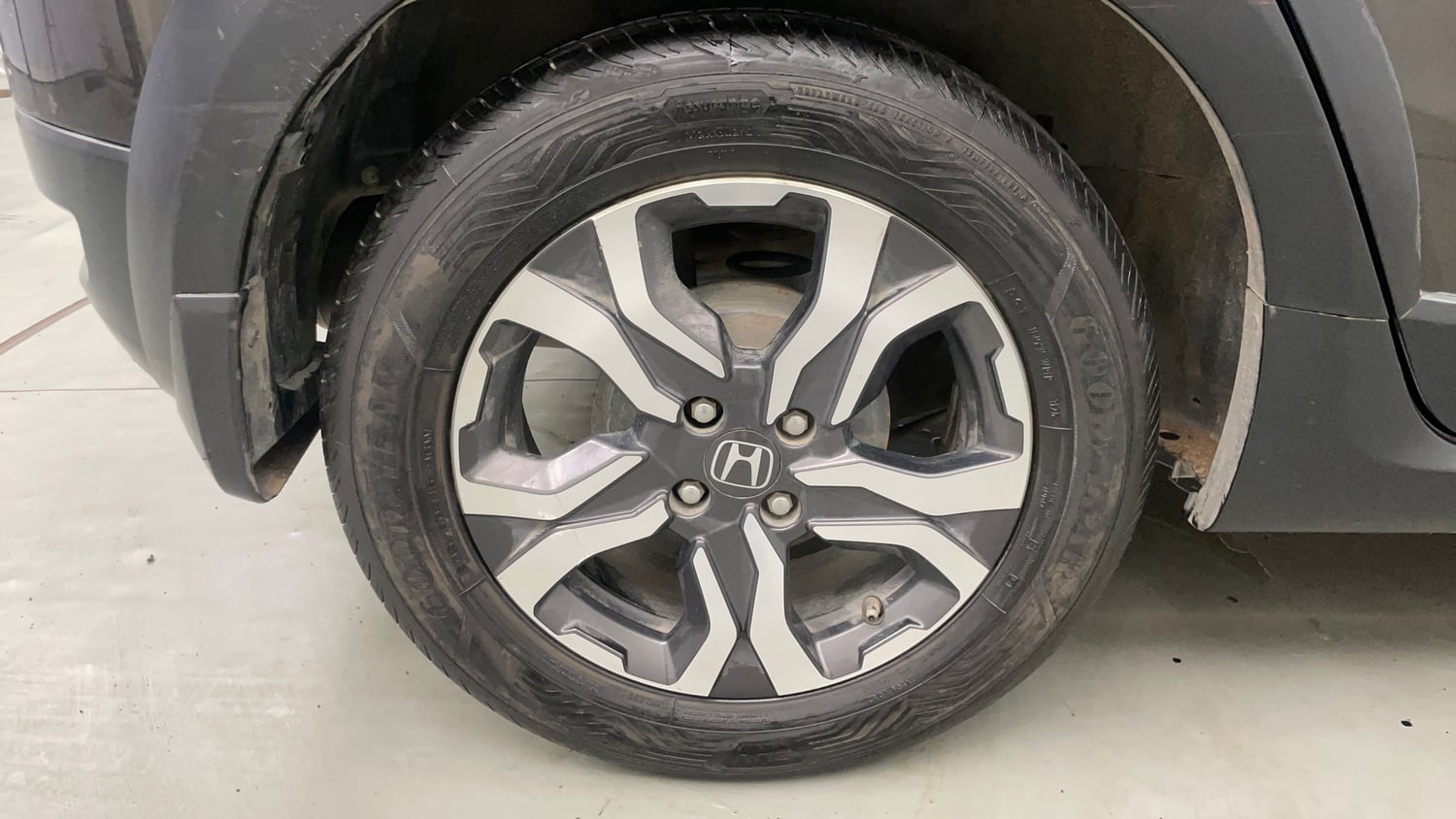 Used 2019 Honda WR-V VX MT Petrol Petrol Manual tyres RIGHT REAR TYRE RIM VIEW
