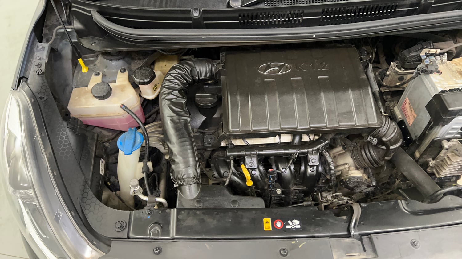 Used 2021 Hyundai Grand i10 Nios Sportz AMT 1.2 Kappa VTVT Petrol Automatic engine ENGINE RIGHT SIDE VIEW