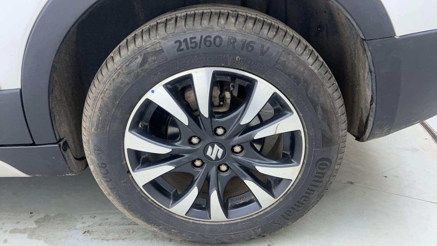 Used 2021 Maruti Suzuki S-Cross Zeta AT Petrol Automatic tyres LEFT REAR TYRE RIM VIEW