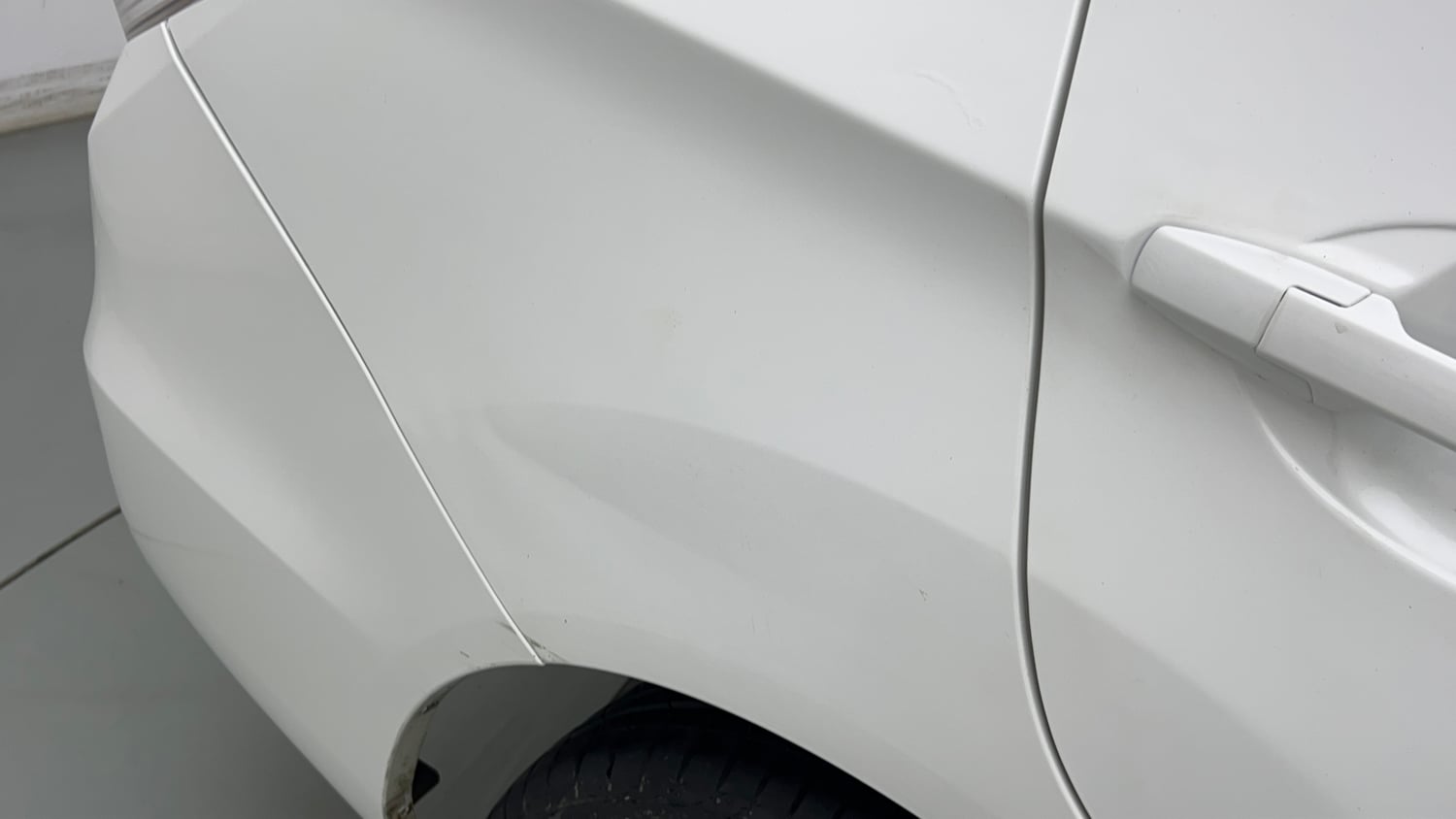 Used 2015 Honda Amaze 1.2 S i-VTEC Petrol Manual dents MINOR SCRATCH