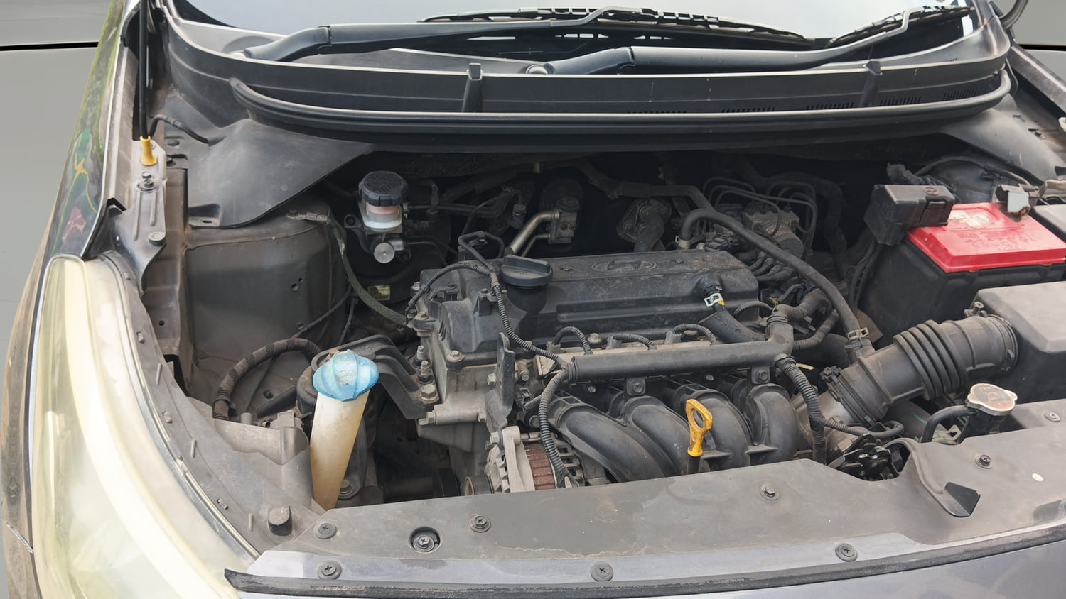 Used 2015 Hyundai Elite i20 Asta 1.2 Petrol Manual engine ENGINE RIGHT SIDE VIEW