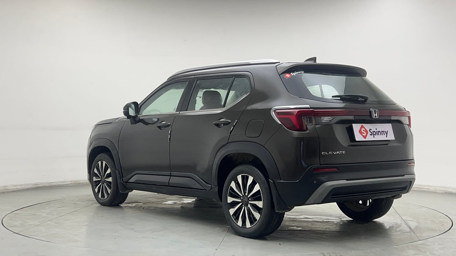 Used 2023 Honda Elevate VX MT Petrol Manual exterior LEFT REAR CORNER VIEW