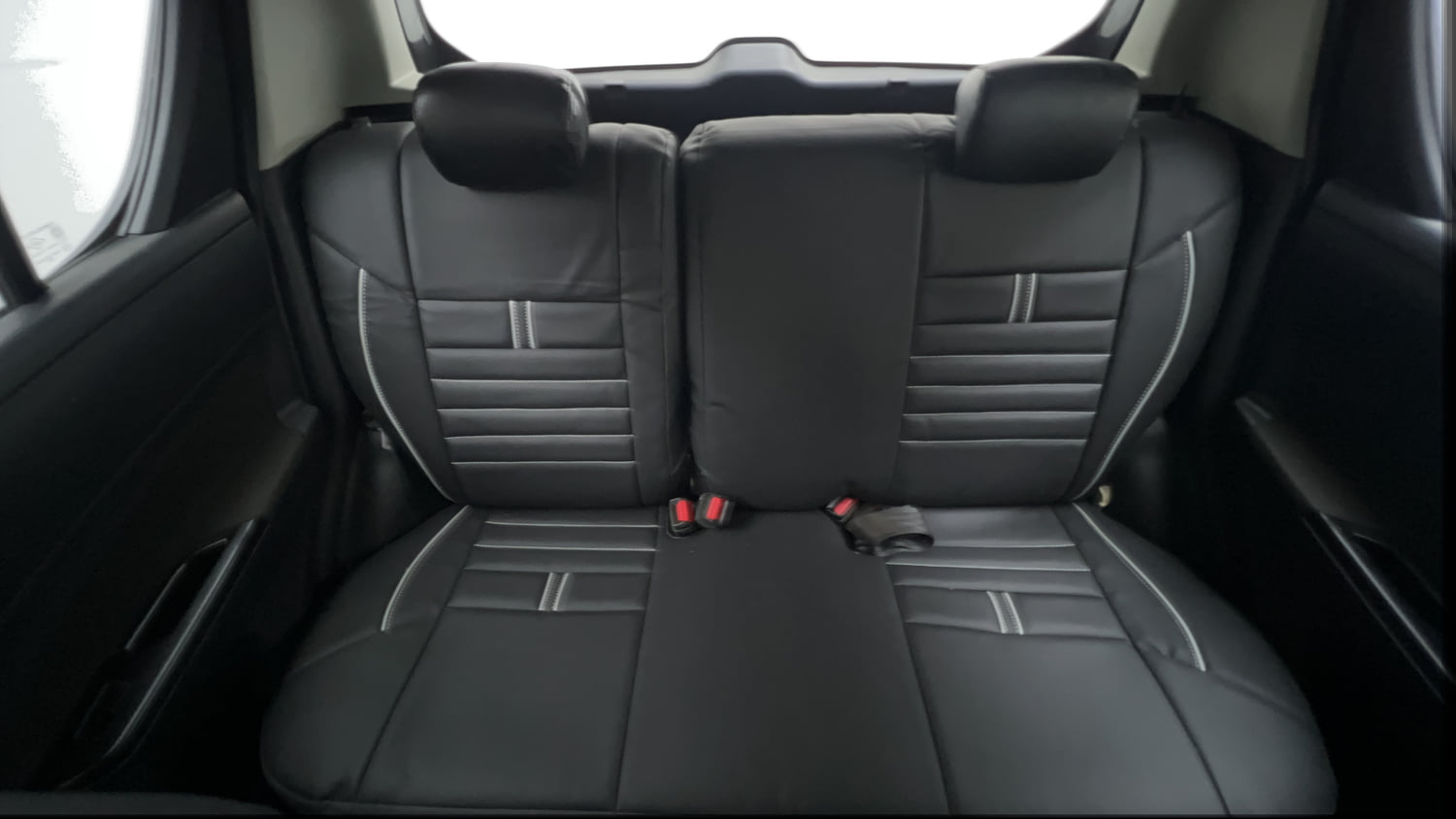 Used 2016 Maruti Suzuki Swift VXi Petrol Manual interior REAR SEAT CONDITION VIEW