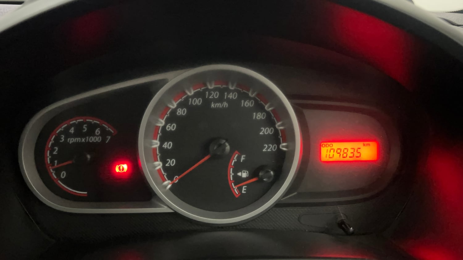 Used 2013 Ford Figo Duratorq Diesel ZXI 1.4 Diesel Manual interior CLUSTERMETER VIEW