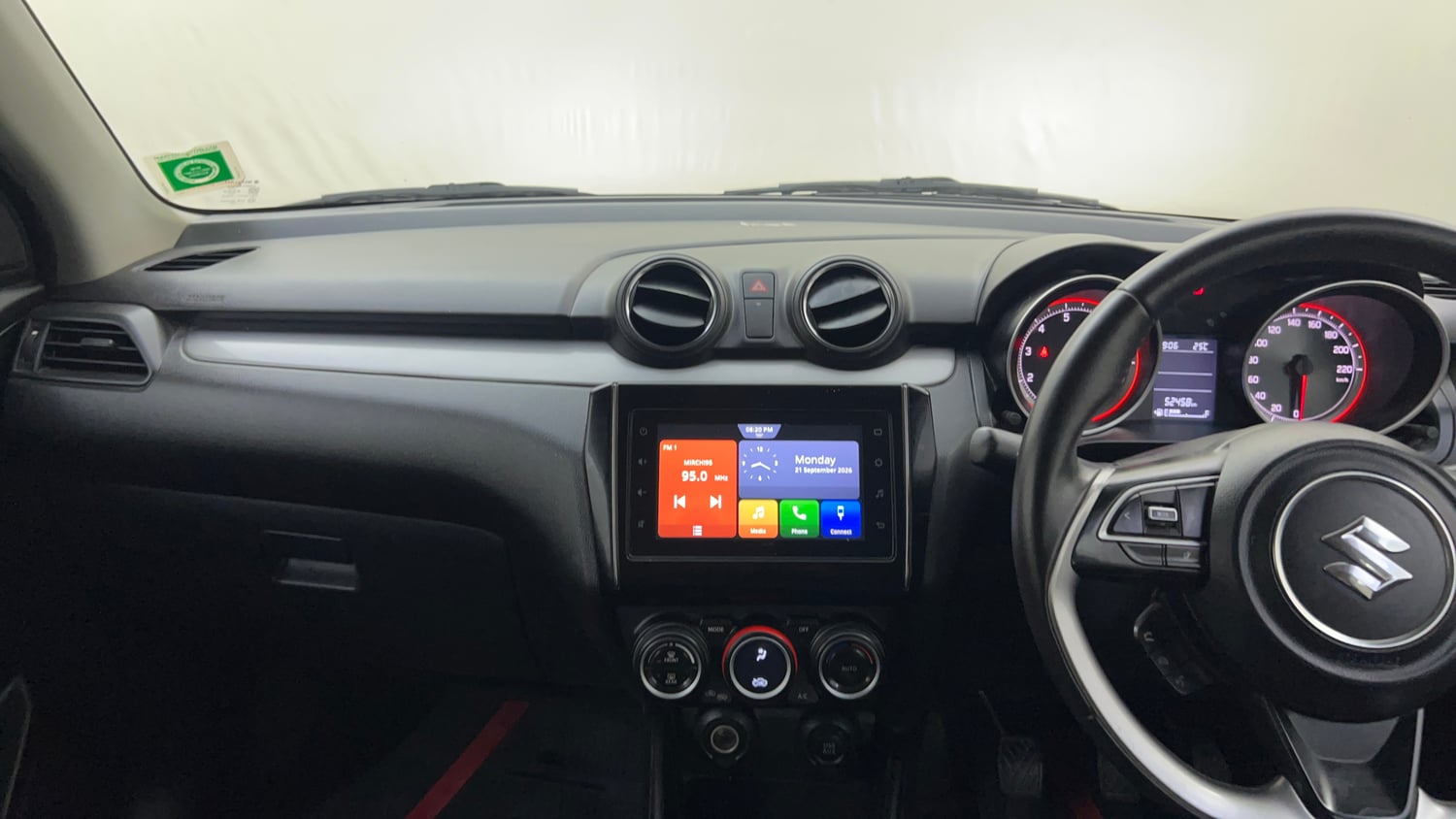 Used 2020 Maruti Suzuki Swift ZXi Plus Petrol Manual interior MUSIC SYSTEM & AC CONTROL VIEW