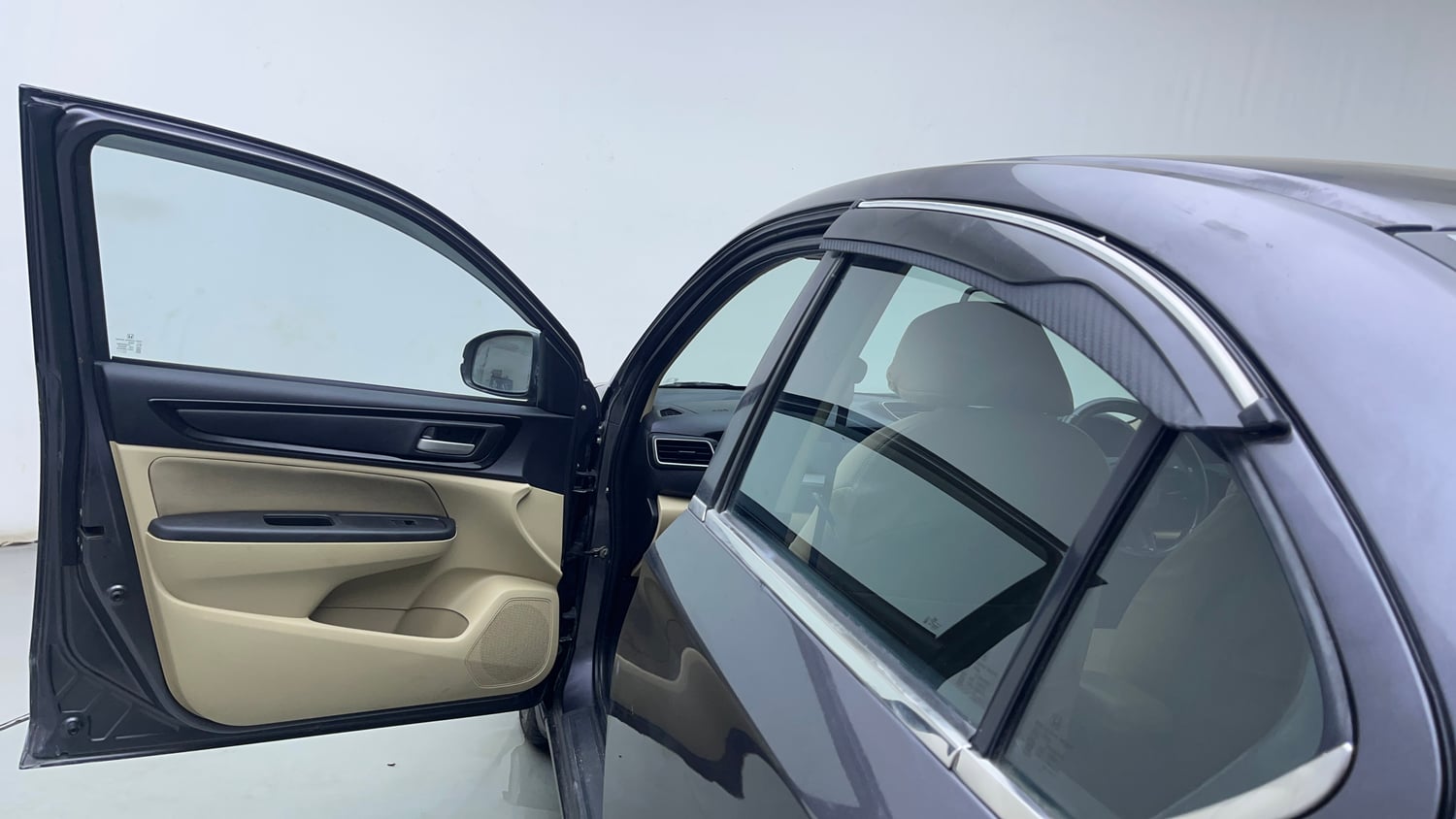 Used 2020 Honda Amaze 1.2 S MT Petrol Petrol Manual interior LEFT FRONT DOOR OPEN VIEW