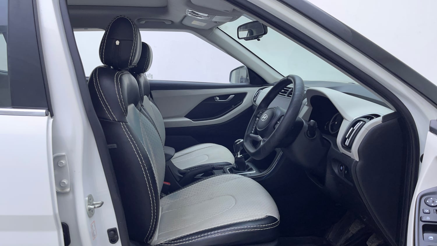 Used 2023 Hyundai Creta SX 1.5 Petrol Petrol Manual interior RIGHT SIDE FRONT DOOR CABIN VIEW