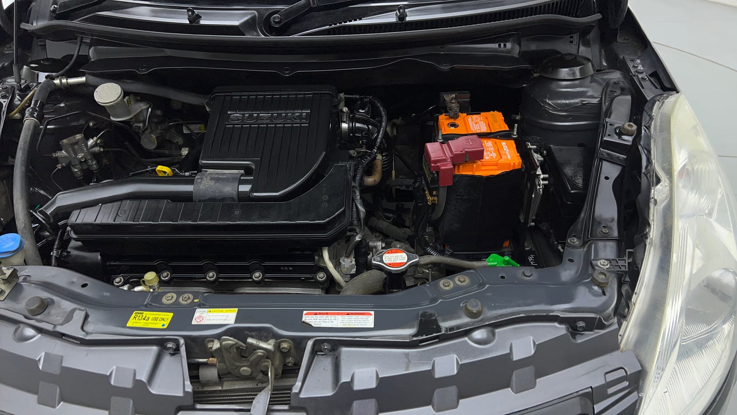 Used 2016 Maruti Suzuki Swift VXi Petrol Manual engine ENGINE LEFT SIDE VIEW