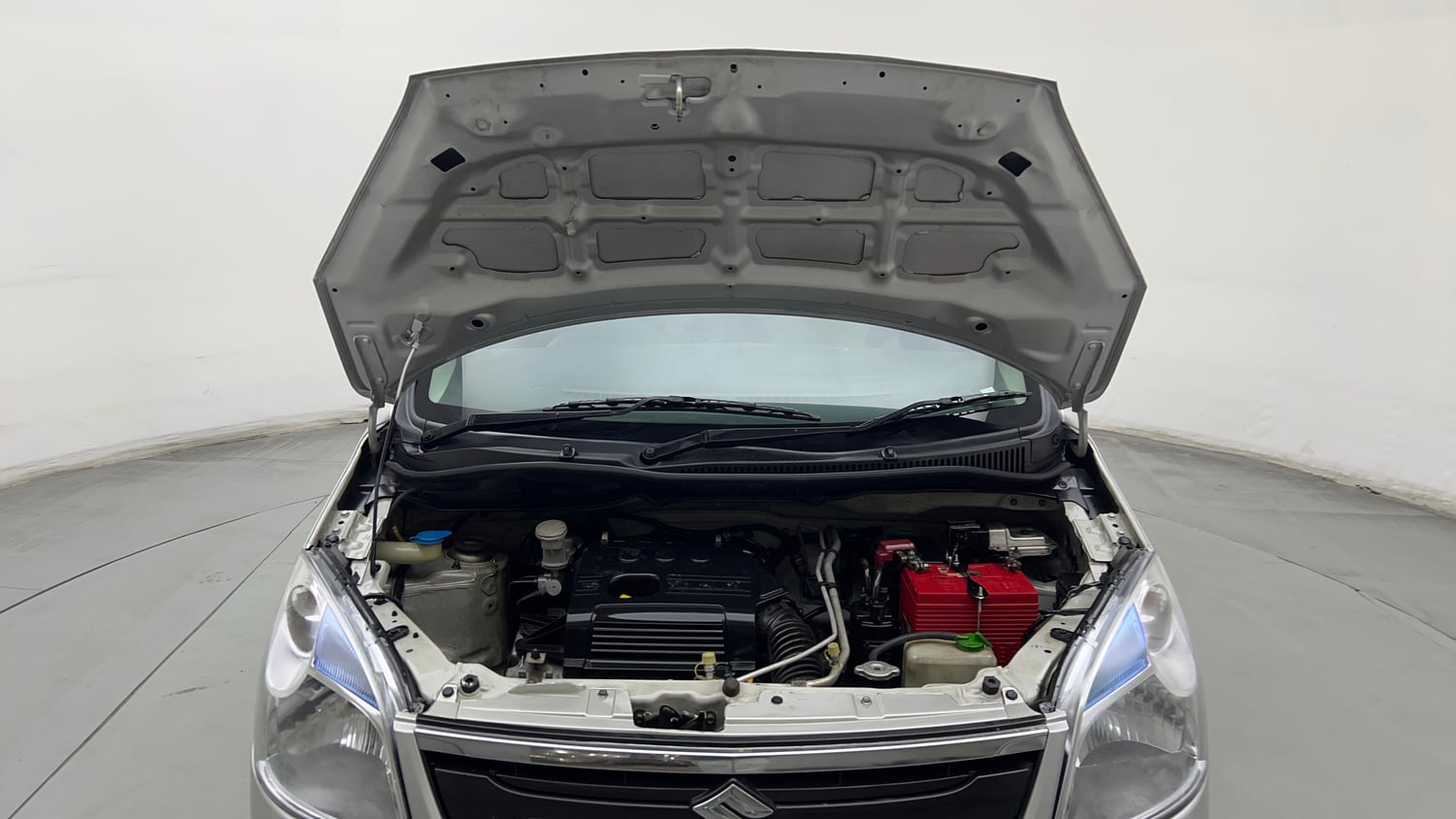 Used 2016 Maruti Suzuki Wagon R 1.0 VXI AMT Petrol Automatic engine ENGINE & BONNET OPEN FRONT VIEW