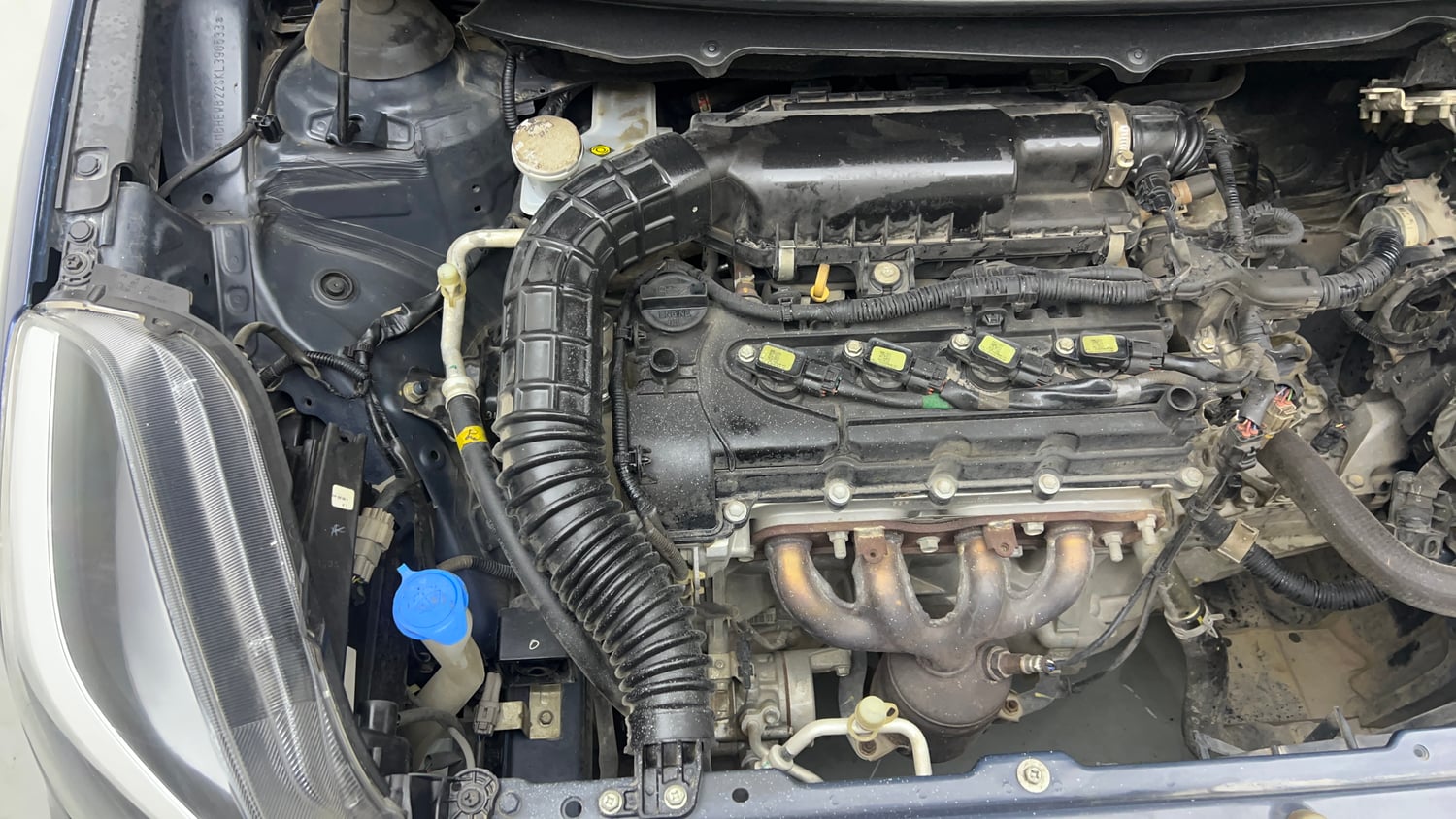Used 2019 Maruti Suzuki Baleno Zeta Petrol Manual engine ENGINE RIGHT SIDE VIEW