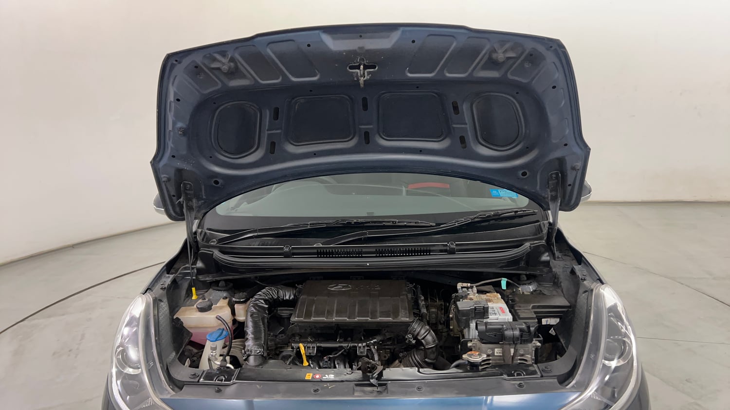 Used 2021 Hyundai Grand i10 Nios Sportz AMT 1.2 Kappa VTVT Petrol Automatic engine ENGINE & BONNET OPEN FRONT VIEW