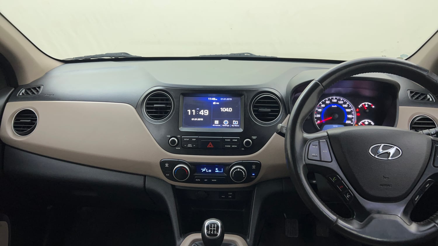 Used 2019 Hyundai Grand i10 Asta 1.2 Kappa VTVT Petrol Manual interior MUSIC SYSTEM & AC CONTROL VIEW