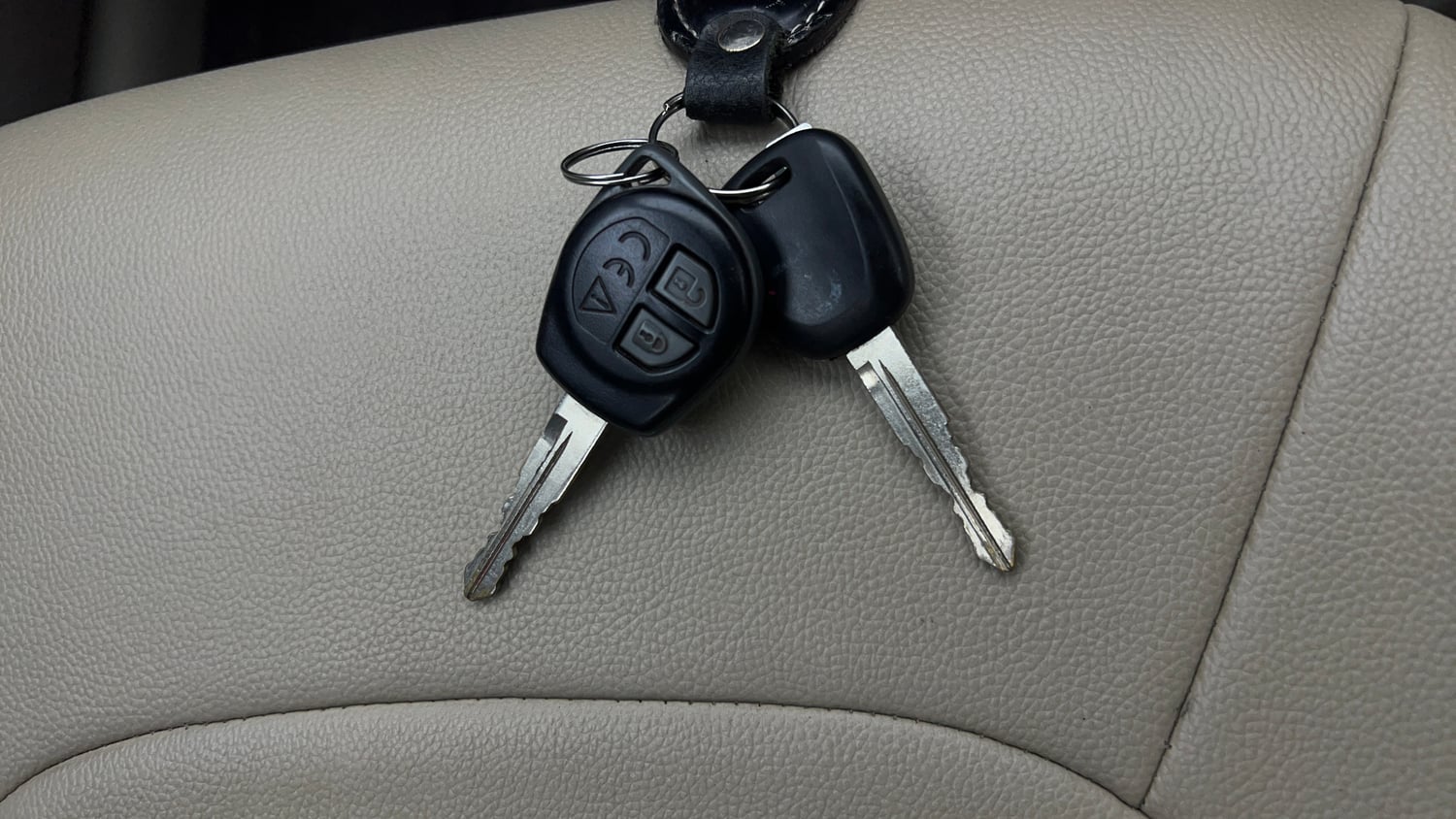 Used 2018 Maruti Suzuki Celerio ZXi (O) AMT Petrol Automatic extra CAR KEY VIEW