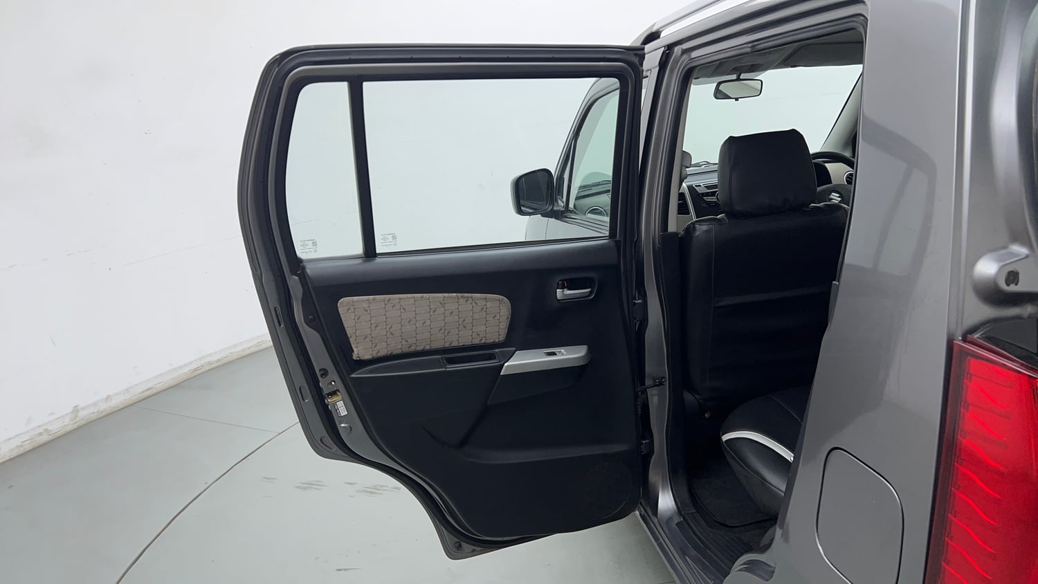 Used 2013 Maruti Suzuki Wagon R VXI Petrol Manual interior LEFT REAR DOOR OPEN VIEW