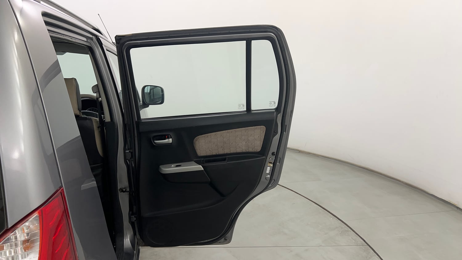 Used 2013 Maruti Suzuki Wagon R VXI Petrol Manual interior RIGHT REAR DOOR OPEN VIEW