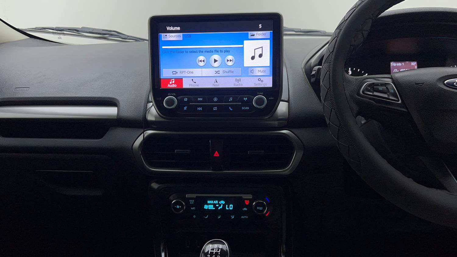 Used 2018 Ford EcoSport Trend + 1.5L TDCi Diesel Manual interior MUSIC SYSTEM & AC CONTROL VIEW