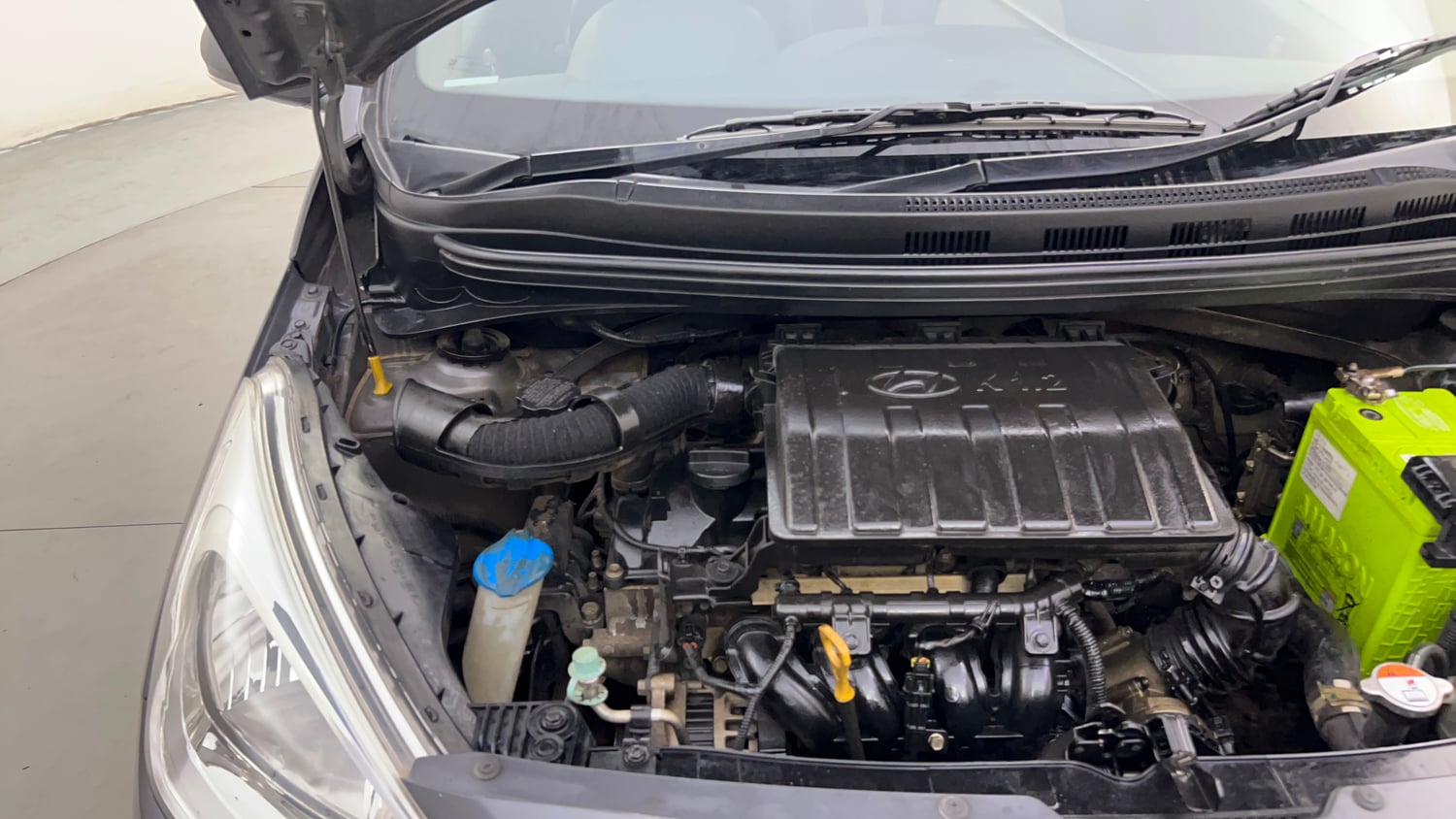 Used 2015 Hyundai Grand i10 Asta 1.2 Kappa VTVT Petrol Manual engine ENGINE RIGHT SIDE HINGE & APRON VIEW