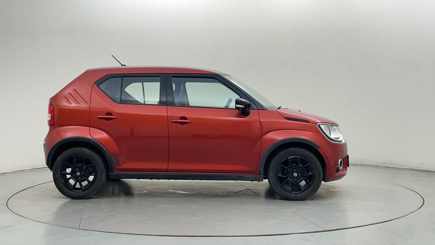Used 2017 Maruti Suzuki Ignis Zeta 1.2 AMT Petrol Automatic exterior RIGHT SIDE VIEW
