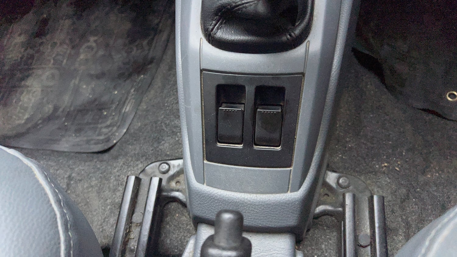 Used 2013 Maruti Suzuki Alto 800 Lxi Petrol Manual top_features Power windows