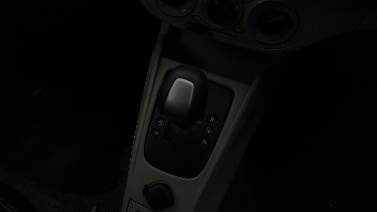 Used 2016 Maruti Suzuki Alto K10 VXi AMT Petrol Automatic interior GEAR  KNOB VIEW