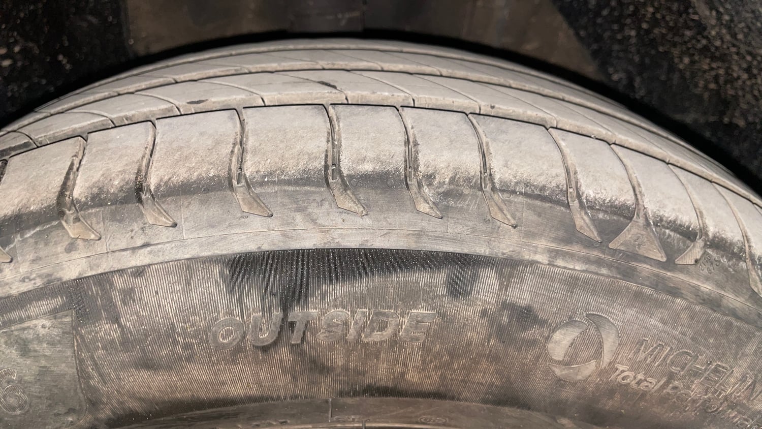 Used 2018 Maruti Suzuki S-Cross Alpha 1.3 Diesel Manual tyres RIGHT FRONT TYRE TREAD VIEW