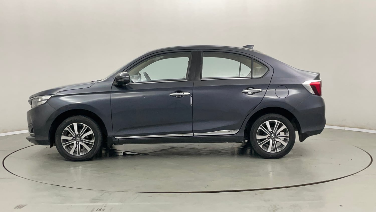 Used 2023 Honda Amaze VX MT 1.2 Petrol Petrol Manual exterior LEFT SIDE VIEW