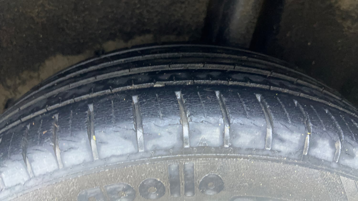 Used 2019 Maruti Suzuki Baleno Alpha 1.2 Petrol Manual tyres LEFT REAR TYRE TREAD VIEW