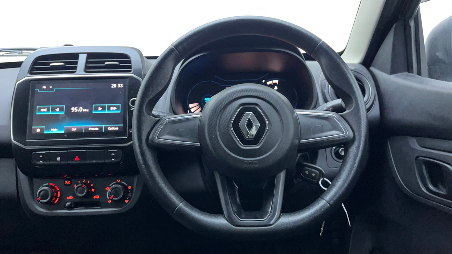 Used 2022 Renault Kwid RXT 1.0 AMT Petrol Automatic interior STEERING VIEW
