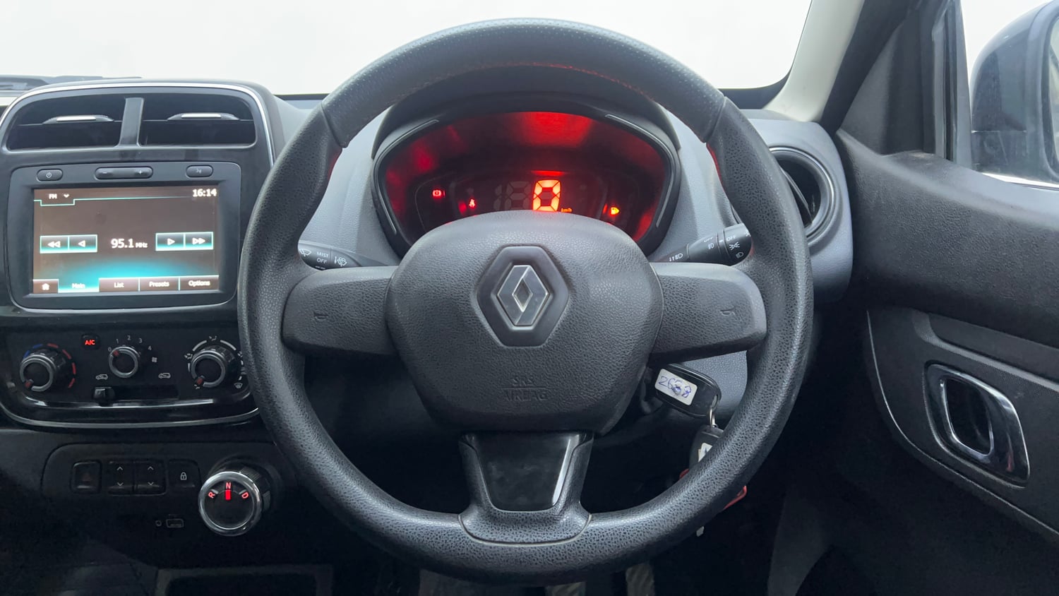 Used 2019 Renault Kwid 1.0 RXT AMT Opt Petrol Automatic interior STEERING VIEW