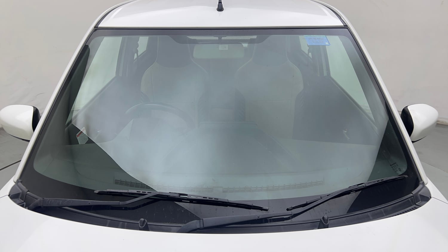 Used 2024 Maruti Suzuki Wagon R VXI 1.0 CNG Cng Manual exterior FRONT WINDSHIELD VIEW