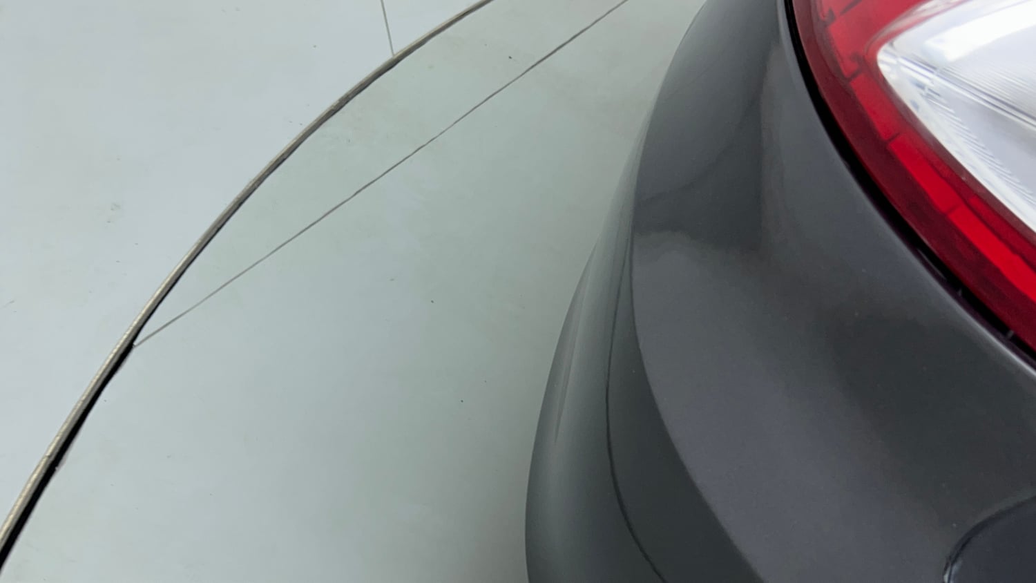 Used 2016 Maruti Suzuki Swift VXi Petrol Manual dents MINOR SCRATCH