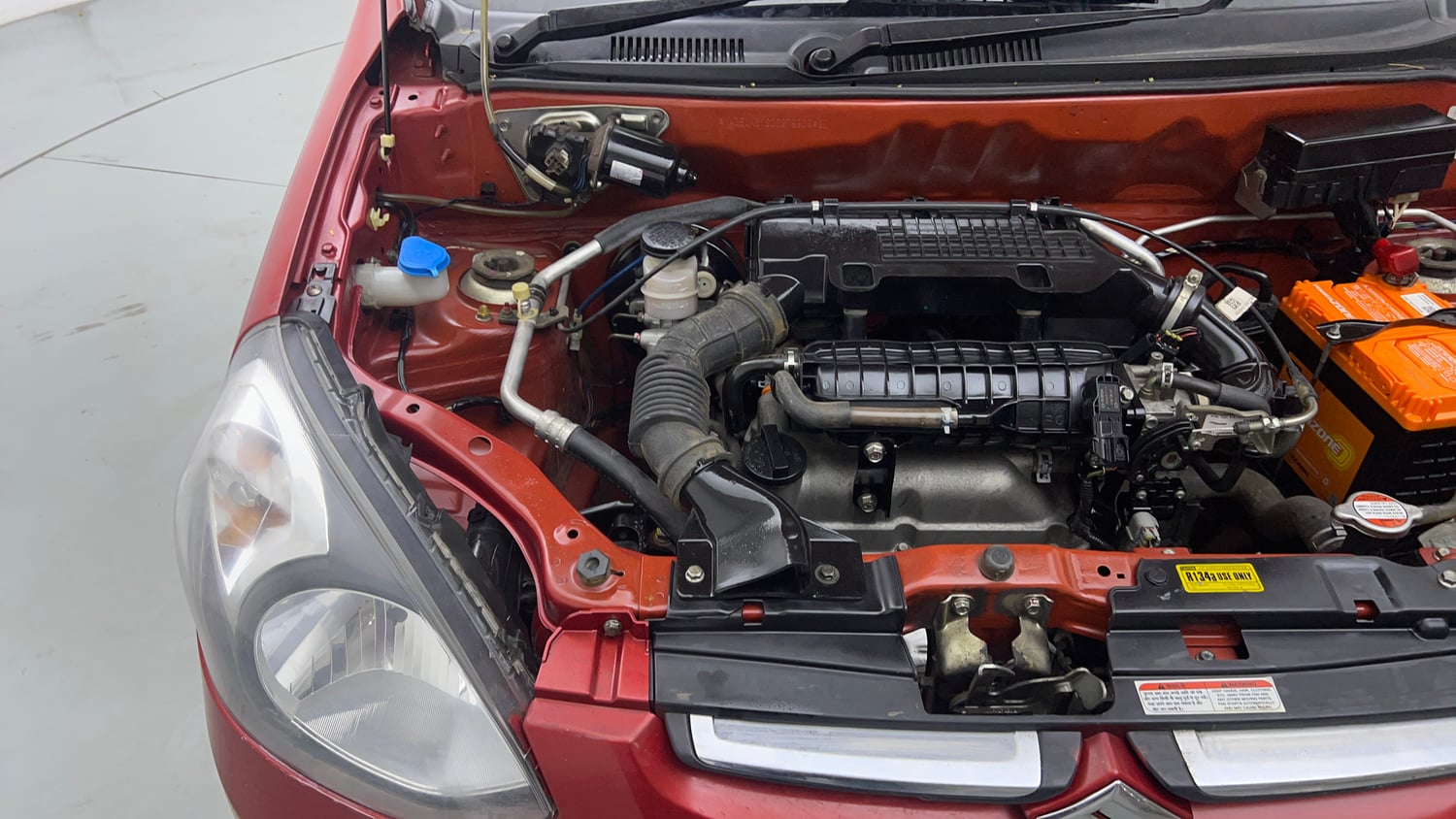 Used 2013 Maruti Suzuki Alto 800 Lxi Petrol Manual engine ENGINE RIGHT SIDE VIEW