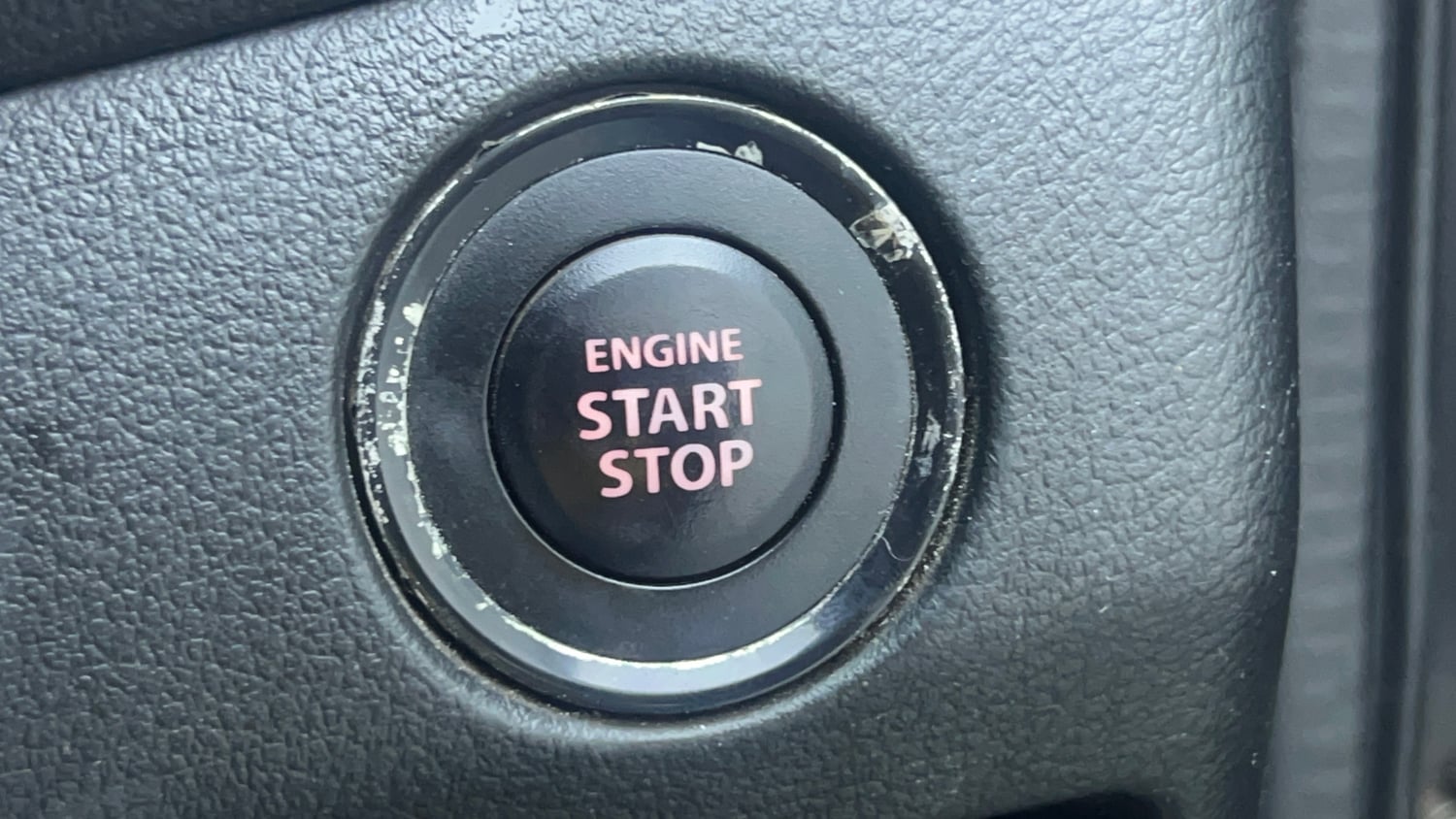 Used 2019 Maruti Suzuki Baleno Alpha 1.2 Petrol Manual top_features Keyless start