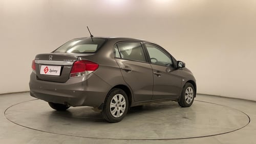 Used 2015 Honda Amaze 1.2 S i-VTEC Petrol Manual exterior RIGHT REAR CORNER VIEW