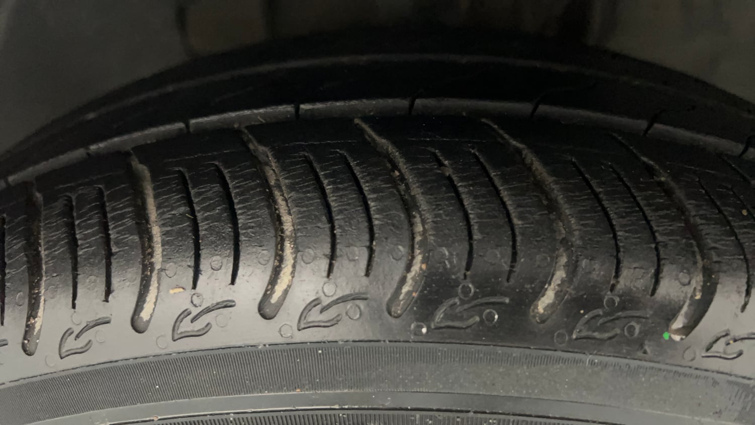 Used 2020 Tata Tiago XT Petrol Manual tyres RIGHT FRONT TYRE TREAD VIEW