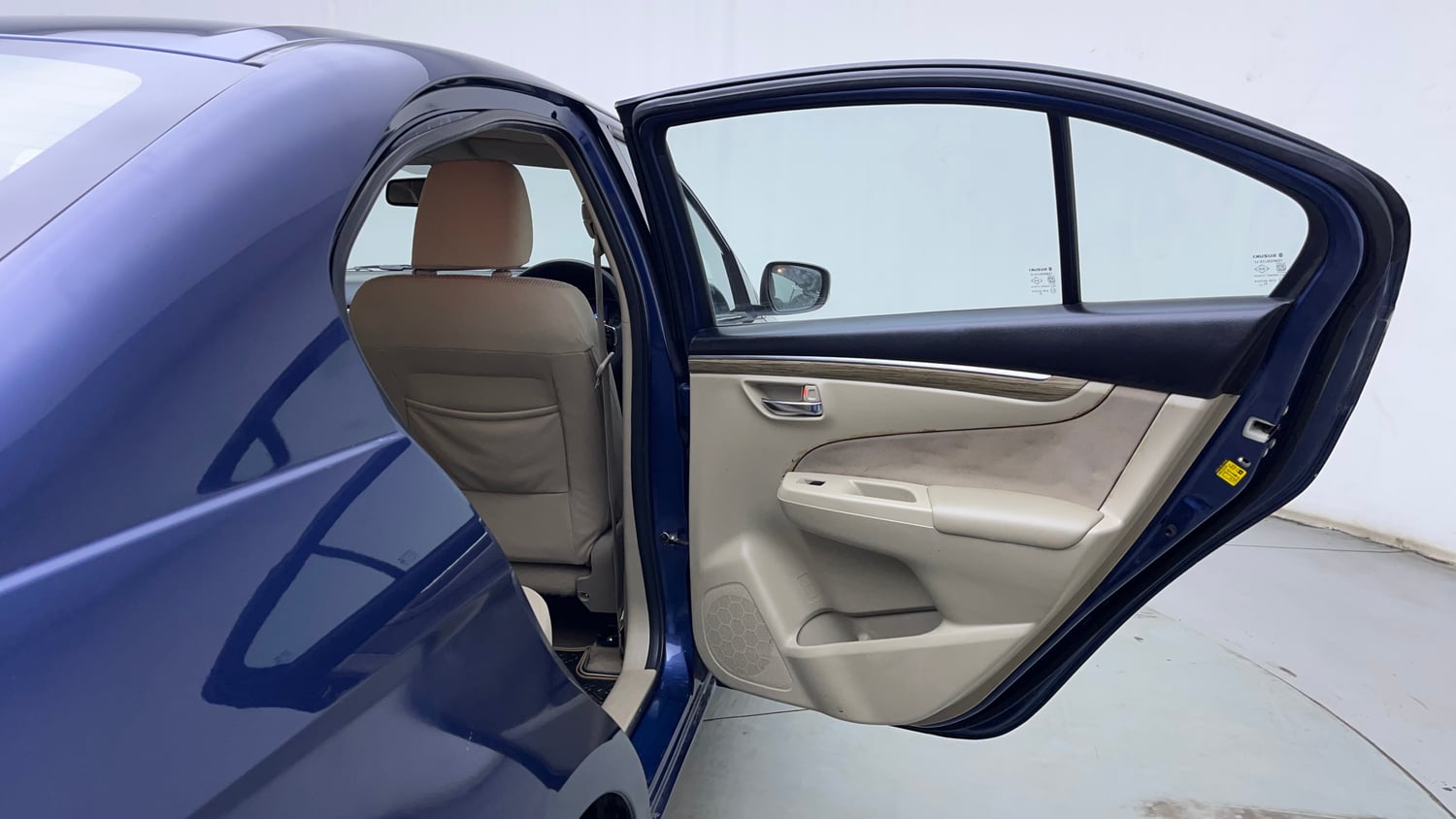 Used 2018 Maruti Suzuki Ciaz Zeta Hybrid 1.5 AT Petrol Automatic interior RIGHT REAR DOOR OPEN VIEW