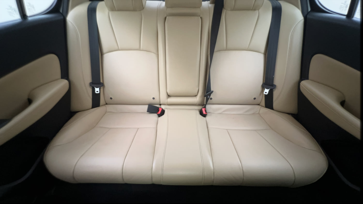 Used 2021 Honda City ZX CVT Petrol Petrol Automatic interior REAR SEAT CONDITION VIEW