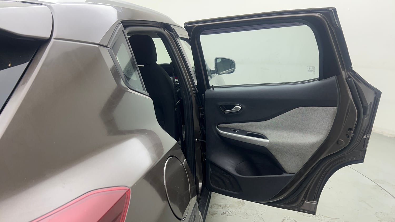 Used 2021 Nissan Magnite XV Turbo Petrol Manual interior RIGHT REAR DOOR OPEN VIEW