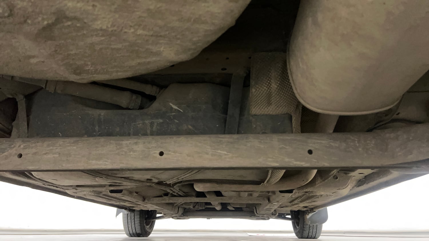 Used 2013 Ford Figo Duratorq Diesel ZXI 1.4 Diesel Manual extra REAR UNDERBODY VIEW (TAKEN FROM REAR)
