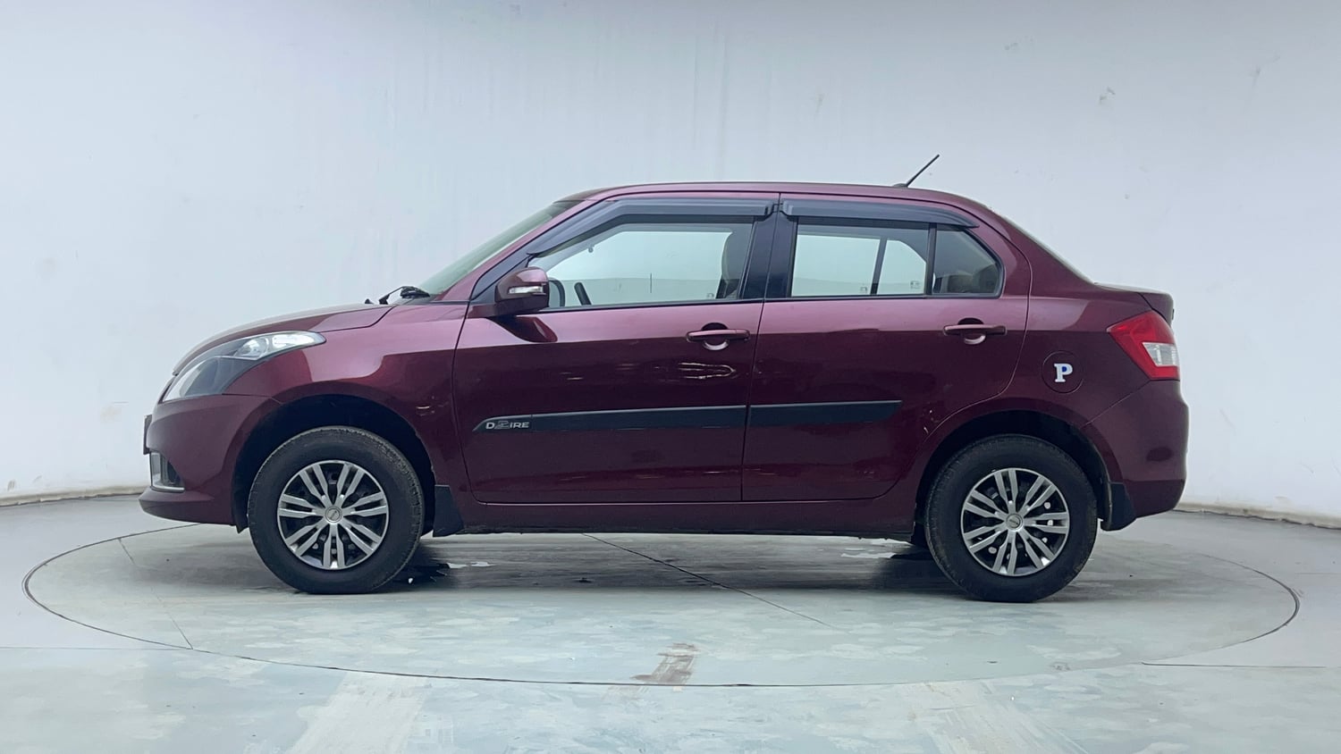 Used 2016 Maruti Suzuki Swift VXi Petrol Manual exterior LEFT SIDE VIEW
