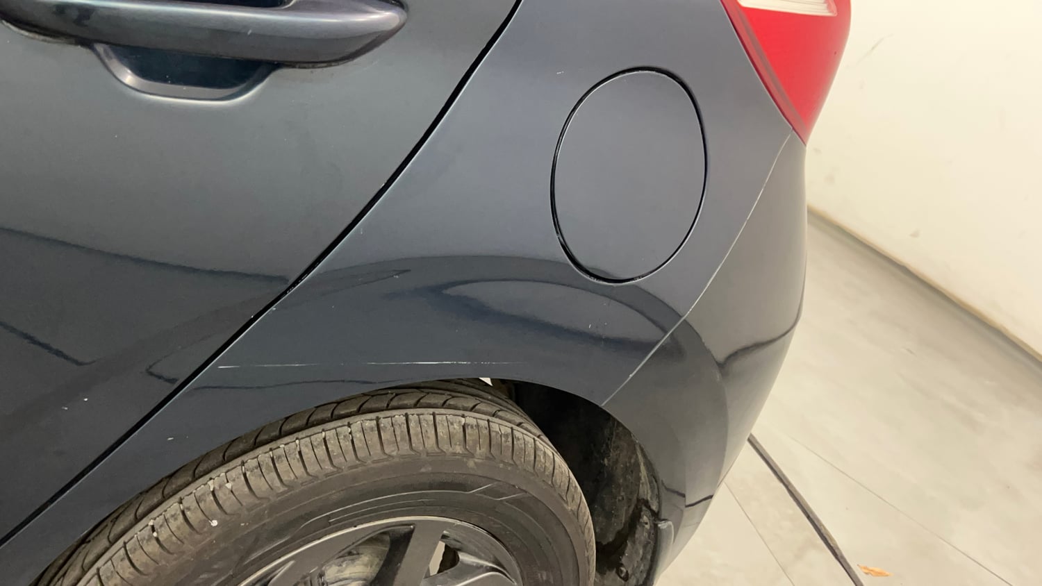 Used 2021 Hyundai Grand i10 Nios Sportz AMT 1.2 Kappa VTVT Petrol Automatic dents MINOR SCRATCH
