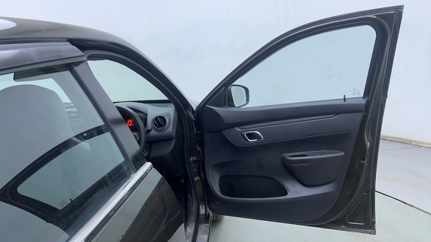 Used 2019 Renault Kwid 1.0 RXT AMT Opt Petrol Automatic interior RIGHT FRONT DOOR OPEN VIEW